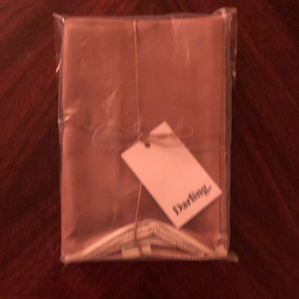 BNIB Darling Society Brown Cotton Napkins Set of 4